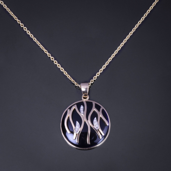 Fiamma, Hard stone and diamond necklace